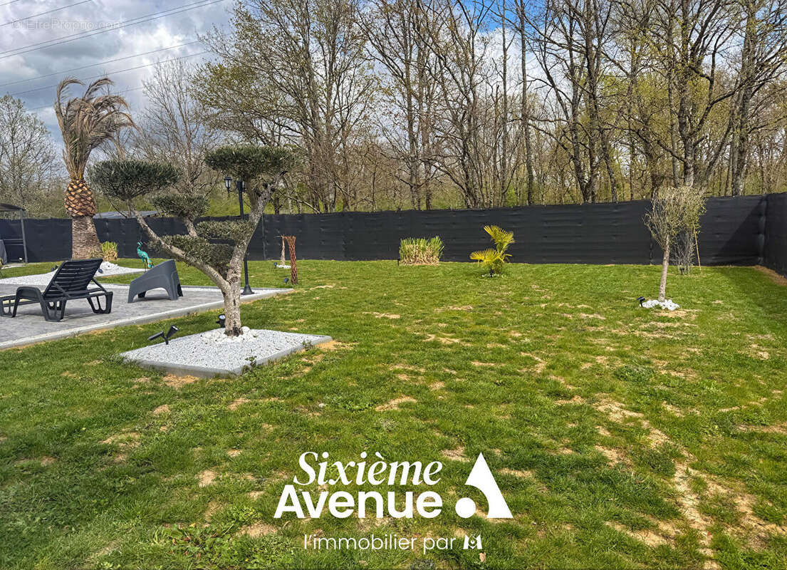 Maison à LES BARTHES