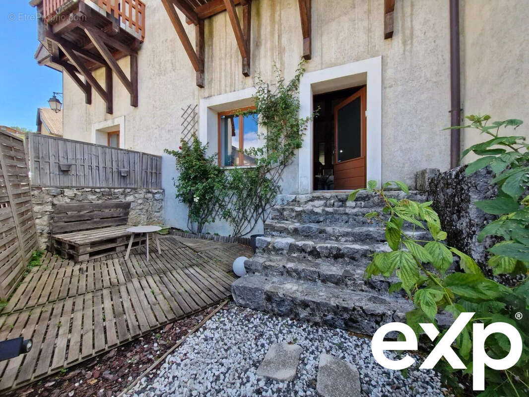 Appartement à VESANCY