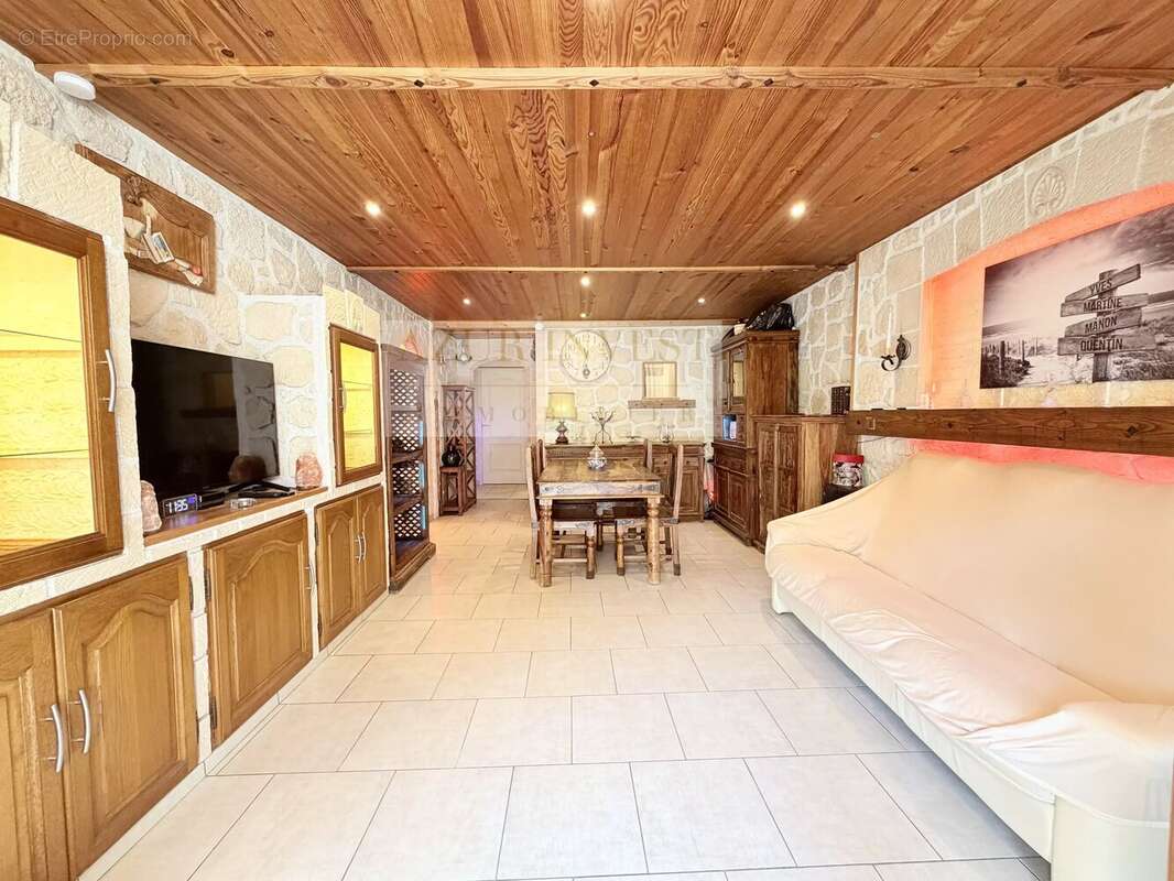 Appartement à MENTON