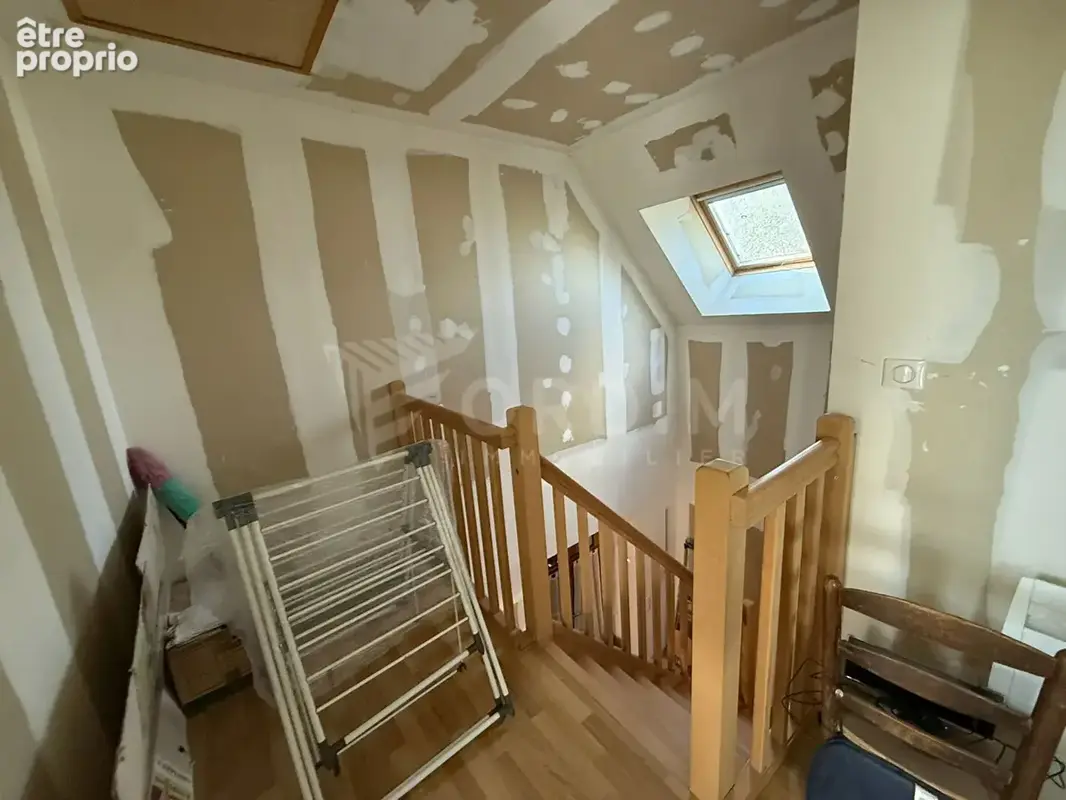 Charmante maison de campagne avec dépendances et plus de 5 000 m² de terrain ! - photo 12