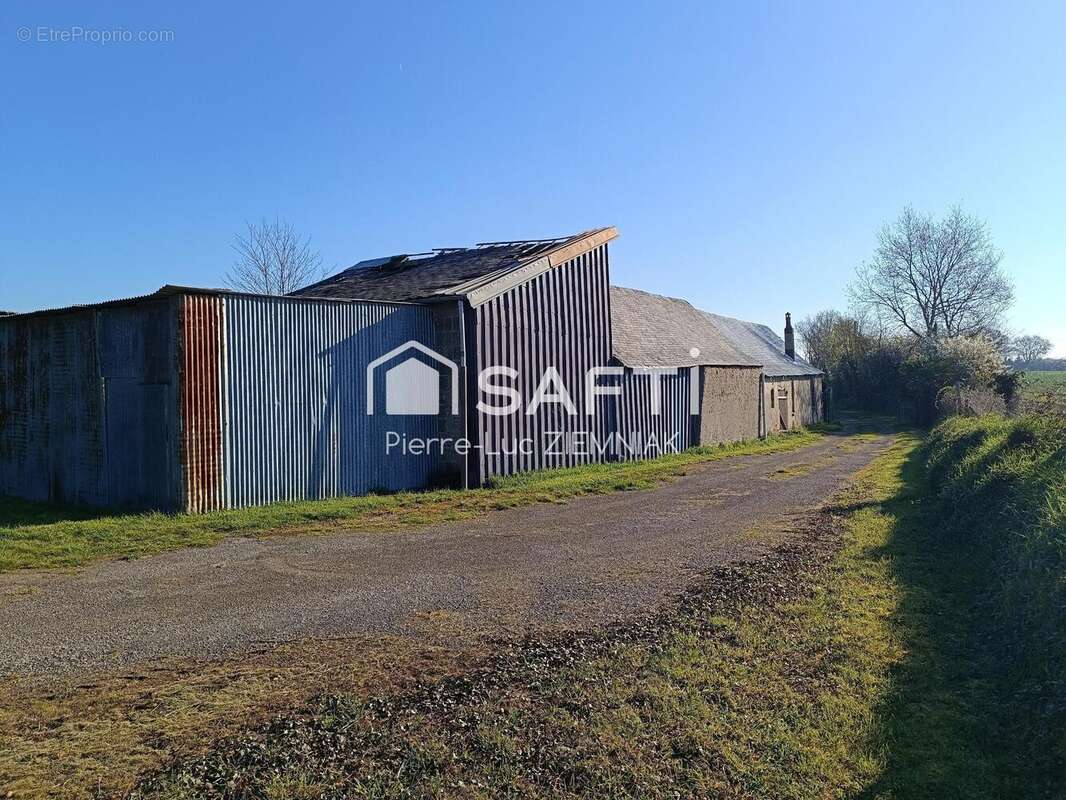 Photo 4 - Terrain à VILLIERS-CHARLEMAGNE