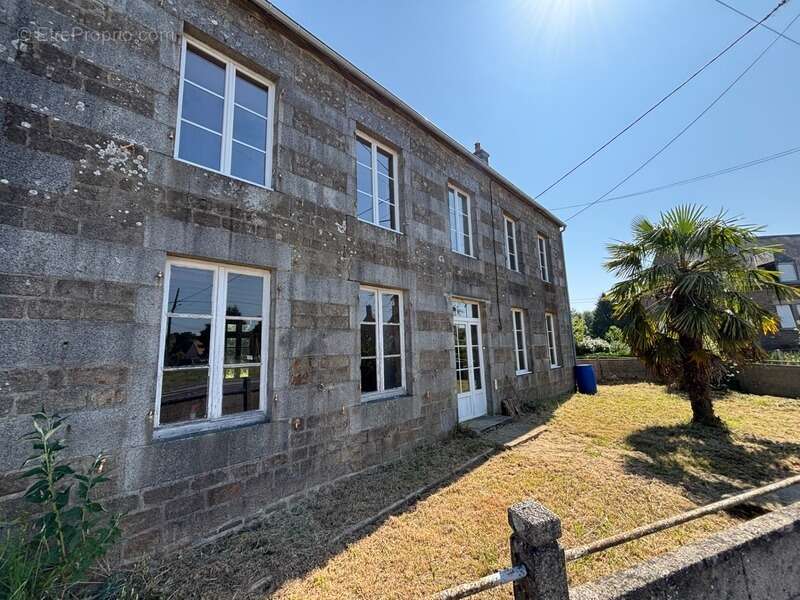 Maison à SAINT-BARTHELEMY