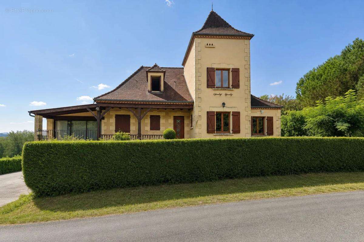 Maison à MARQUAY