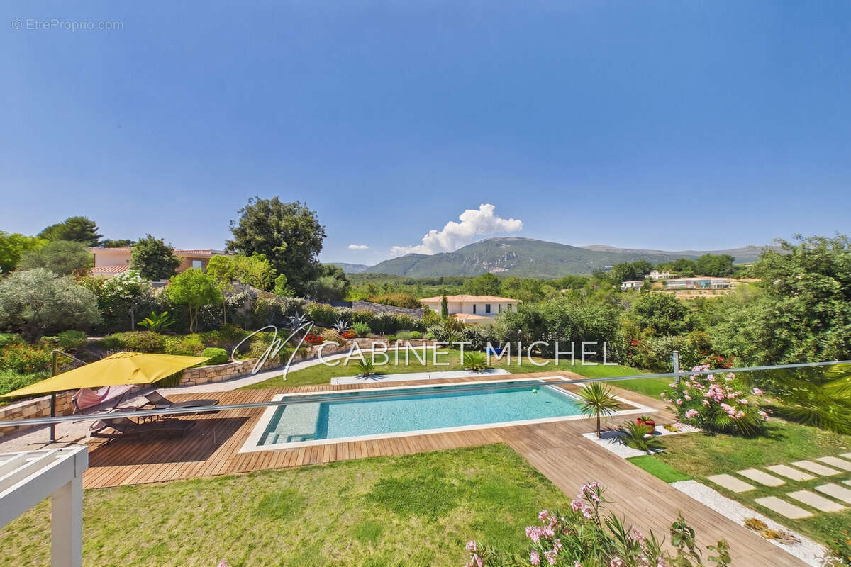 Maison 322 m² à Roquefort-Les-Pins  - photo 4