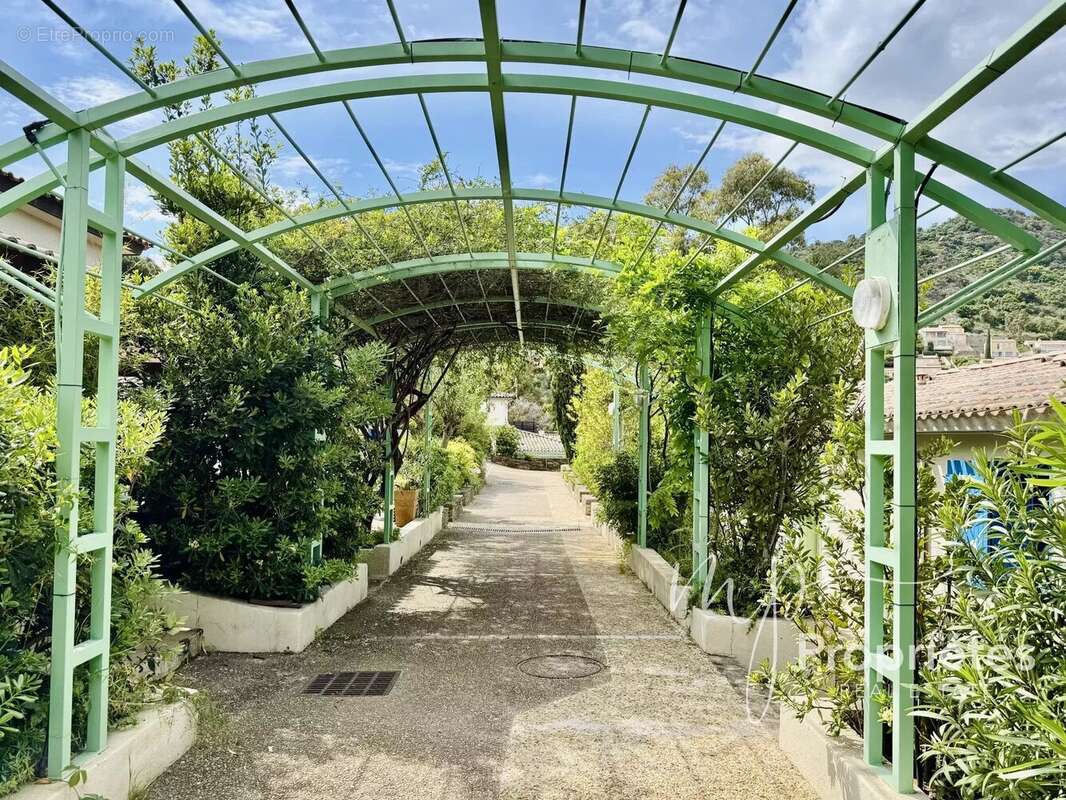 Appartement à LE LAVANDOU