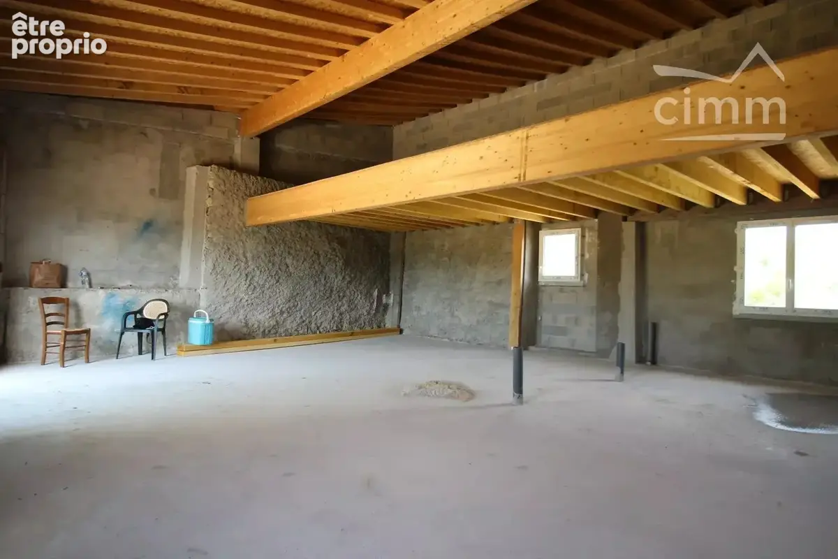 A vendre maison hors d'eau hors d'air au milieu de la nature avec un hangar - photo 16