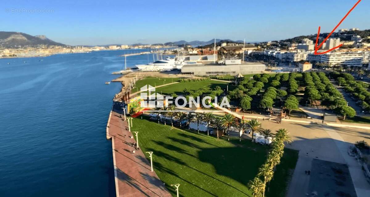 La seyne sur mer - type 4 - 94m2 toit terrasse vue magnifique sur la rade de toulon garage ascenseur - photo 15