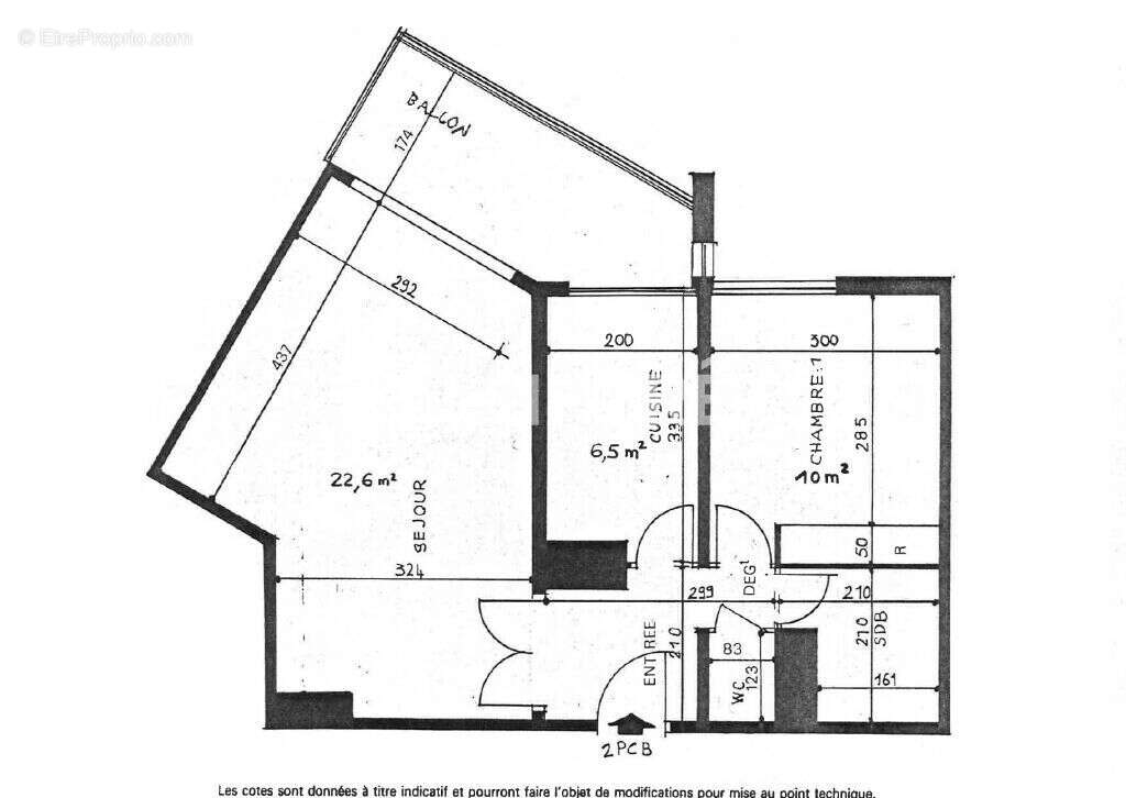 Appartement à COURBEVOIE