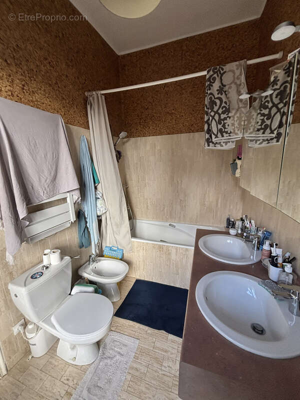 Appartement à BEZIERS