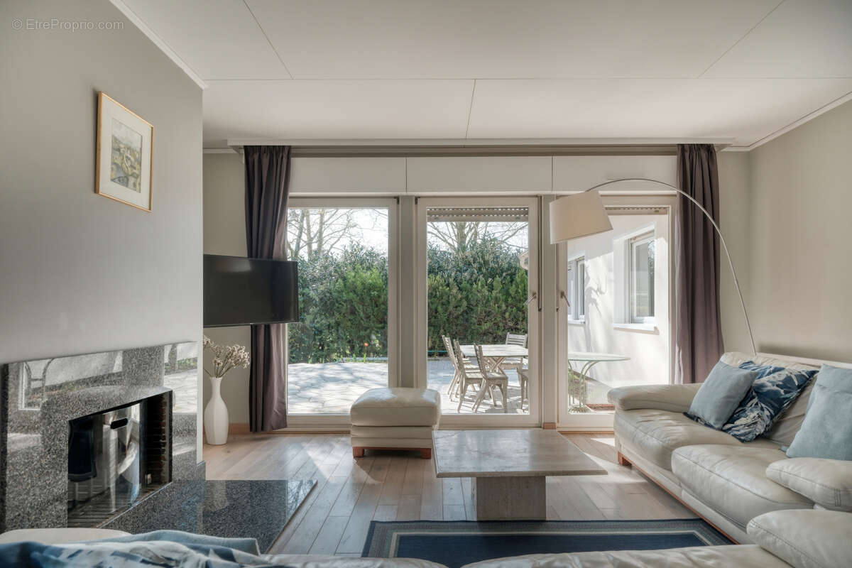 Maison à FONTENAY-LES-BRIIS