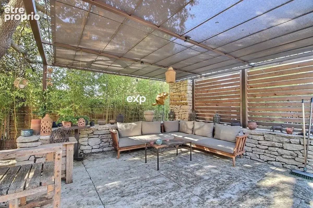 Maison 8 pièces 245 m² à vendre à Taillades (84300) - photo 5