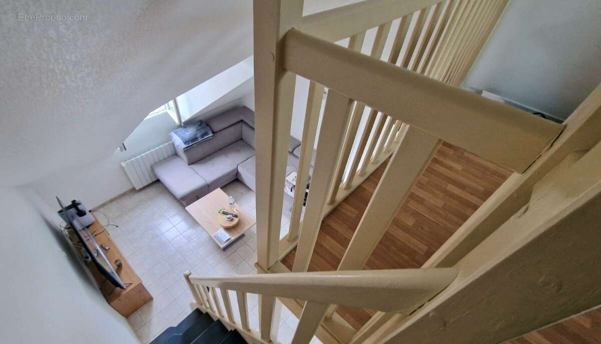 Salon vue de la mezzanine - Appartement à TOURS
