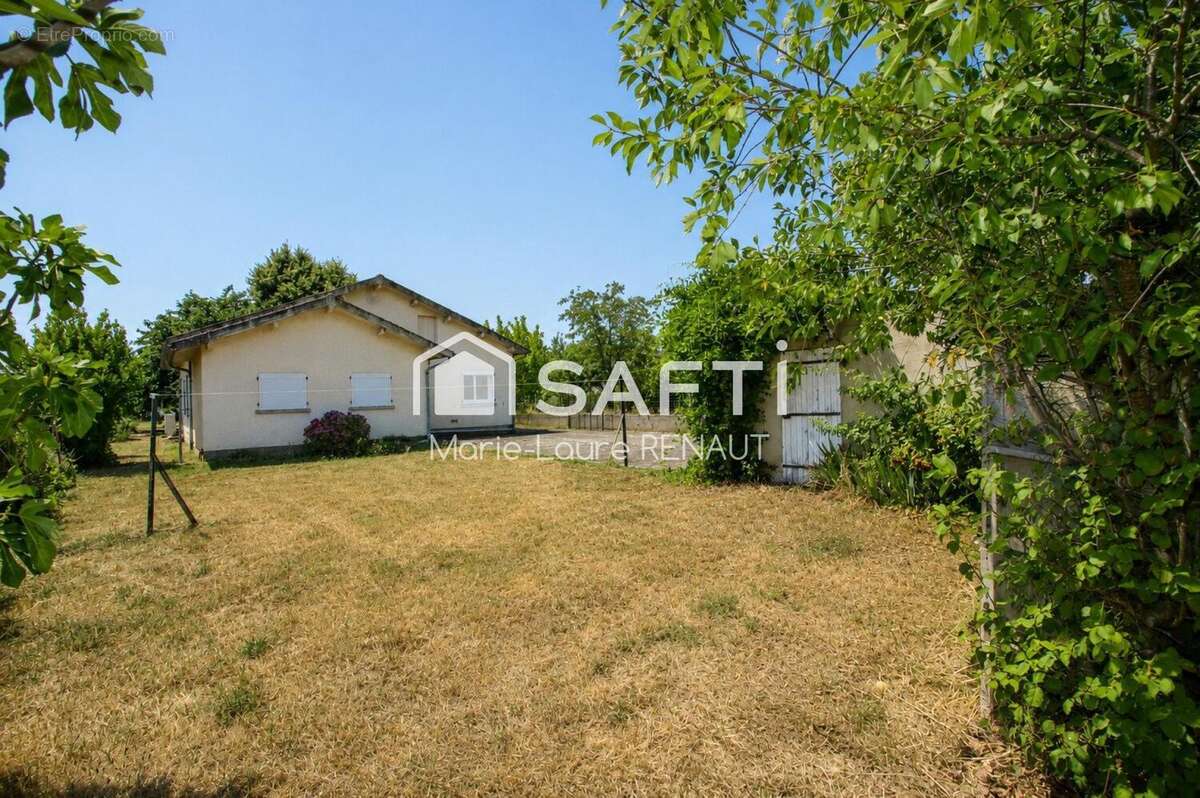 Maison 91 m² à Briatexte  - photo 4