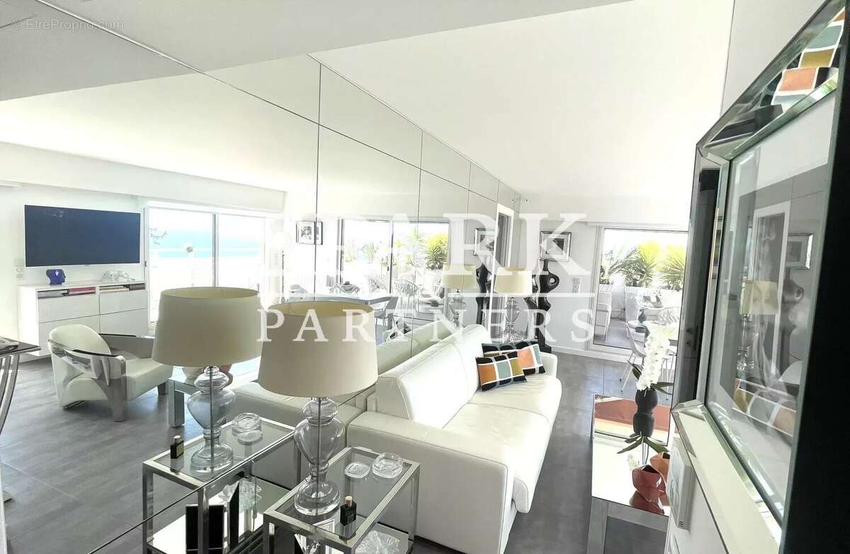 Appartement à BEAUSOLEIL