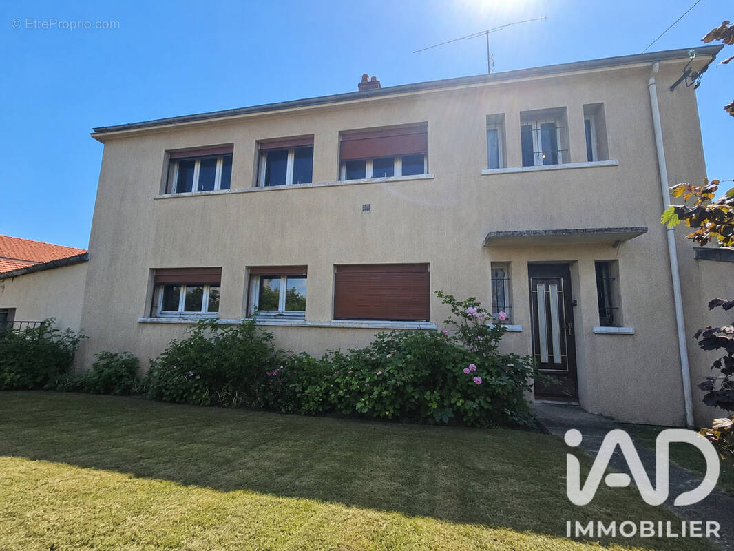 Maison 150 m² à Charleville-Mezieres  - photo 1