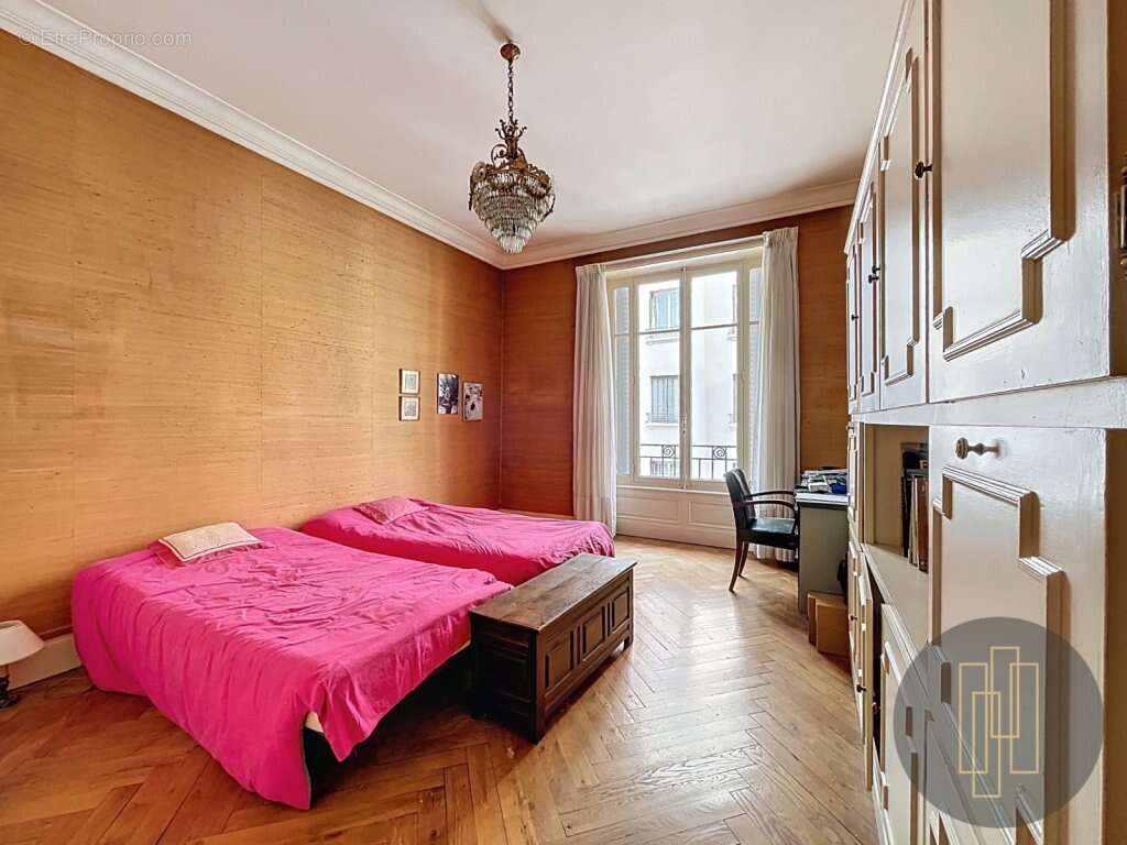 Appartement à LYON-6E
