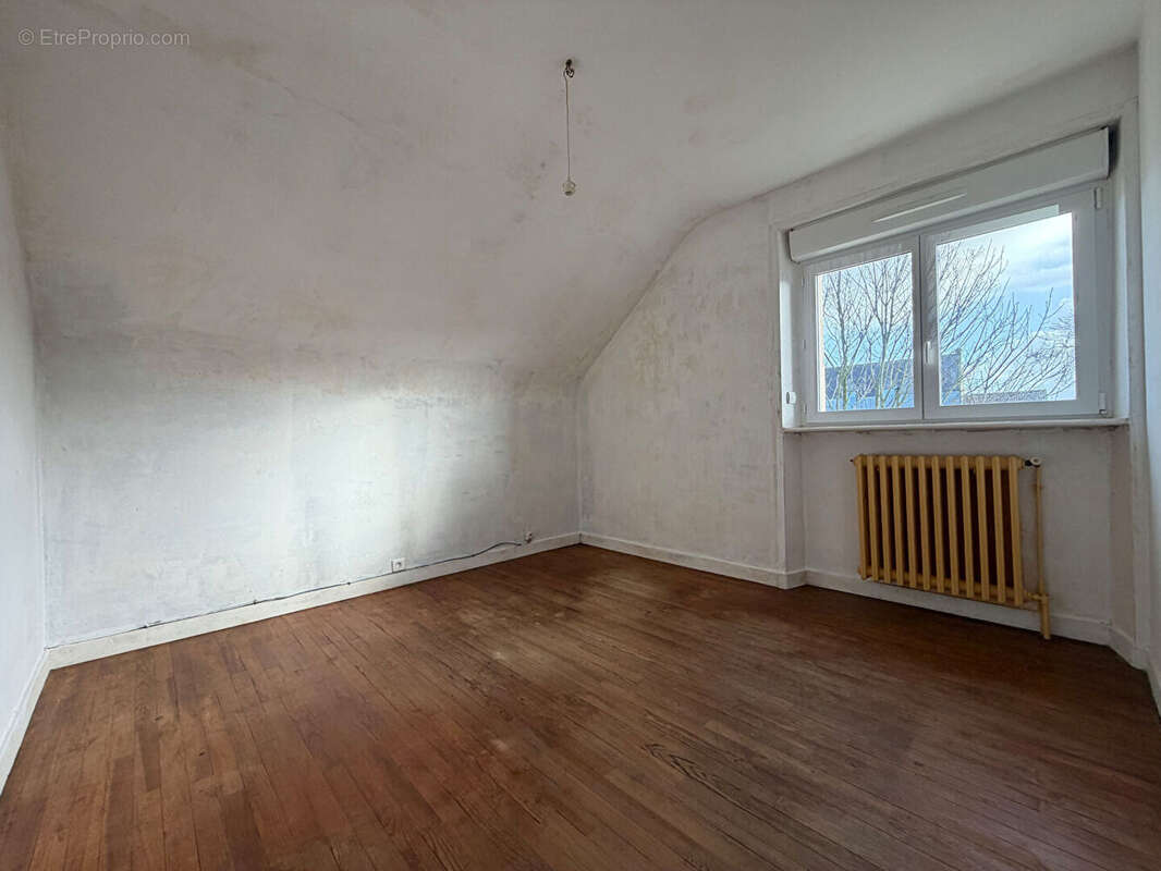 Maison à BOURG-BLANC