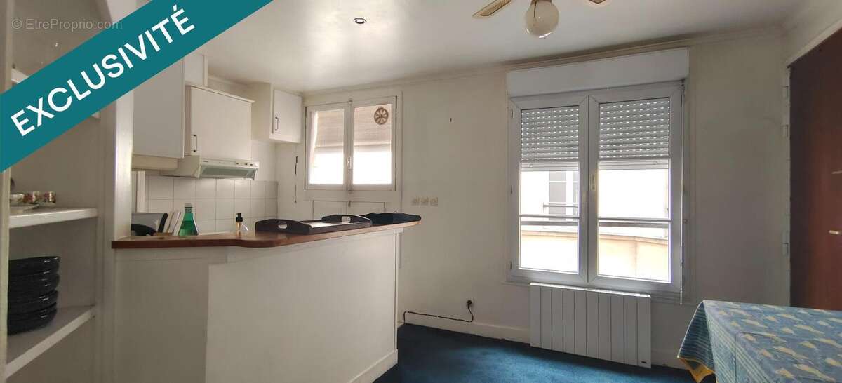 Photo 2 - Appartement à PARIS-4E