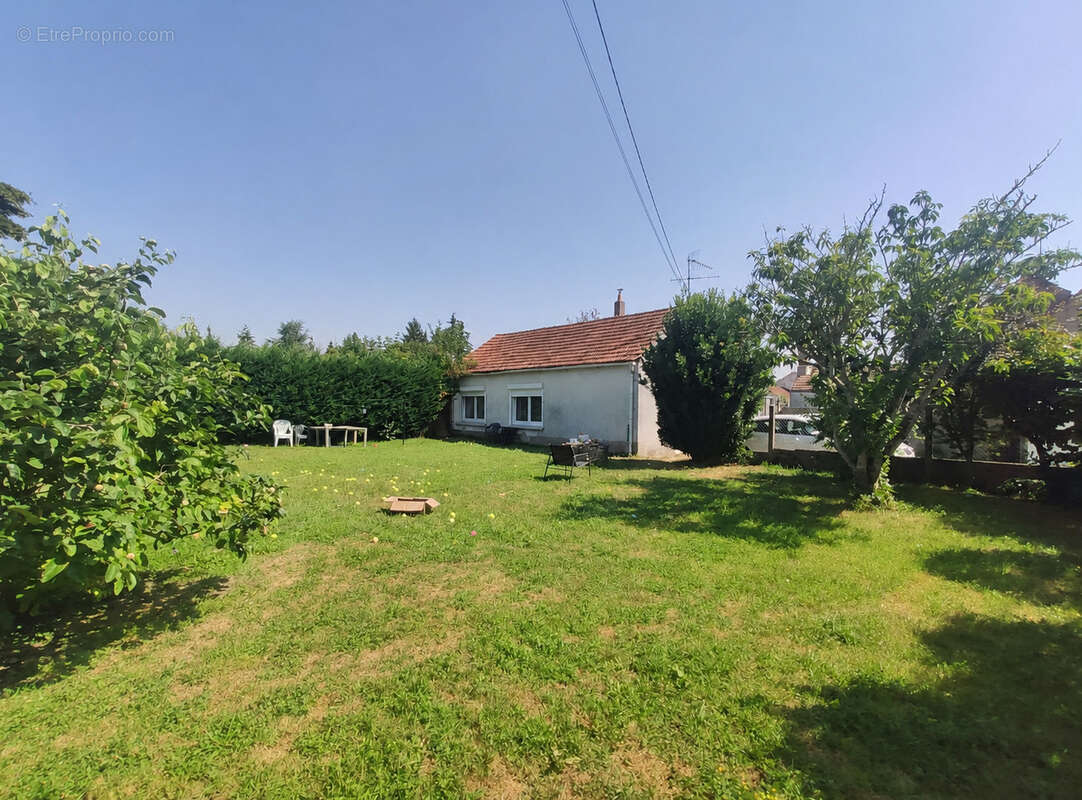 Maison à MEUNG-SUR-LOIRE