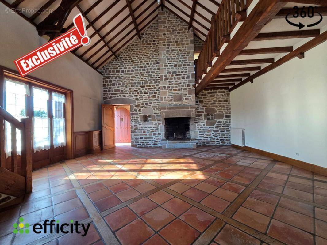 Maison à SAINT-PAIR-SUR-MER