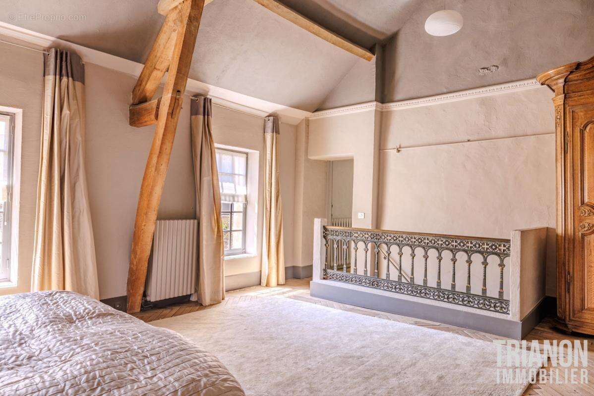 Maison à FEUCHEROLLES