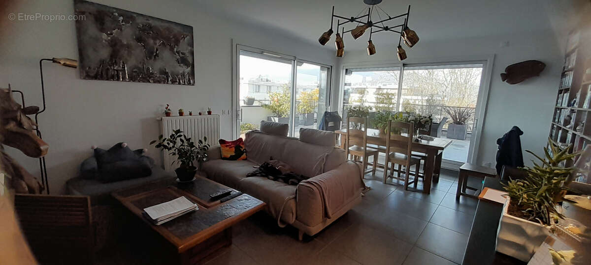 Appartement à VETRAZ-MONTHOUX