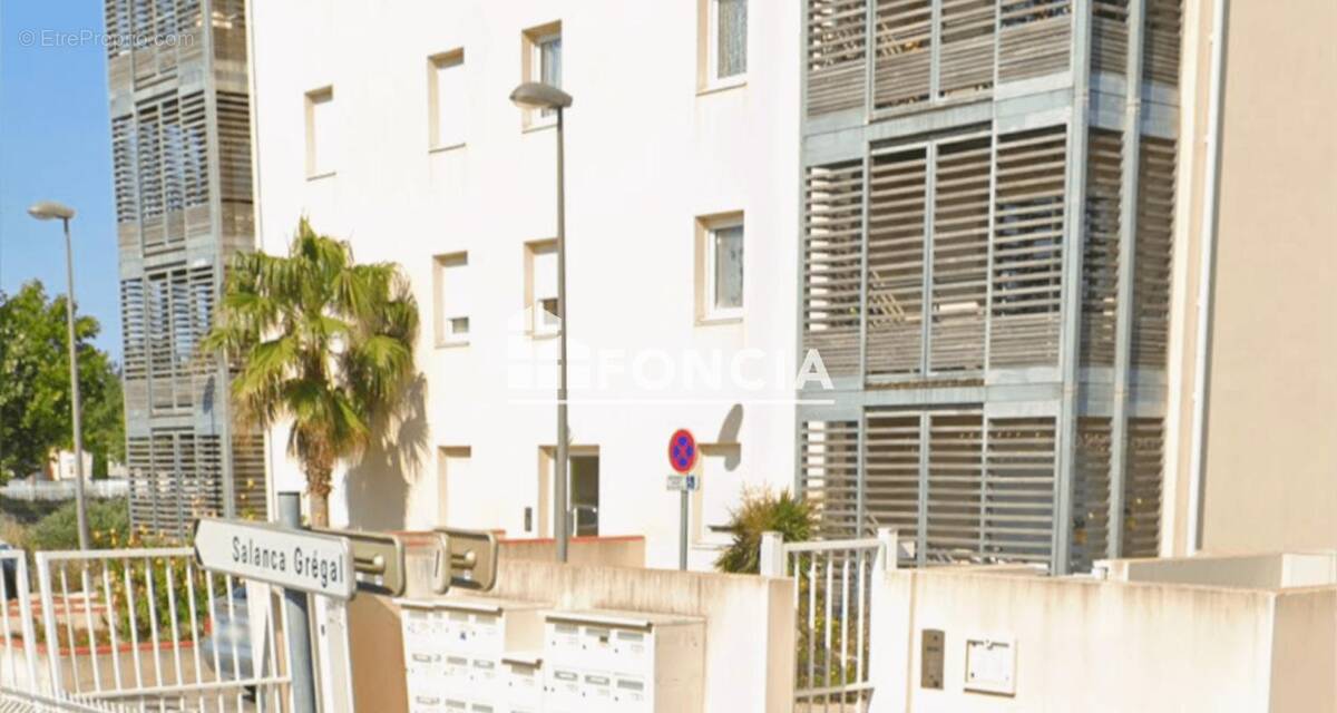 Appartement à SAINT-LAURENT-DE-LA-SALANQUE