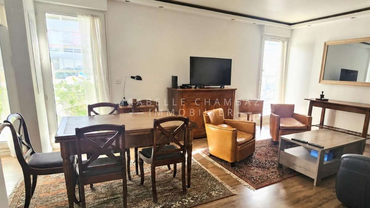 Appartement à ASNIERES-SUR-SEINE