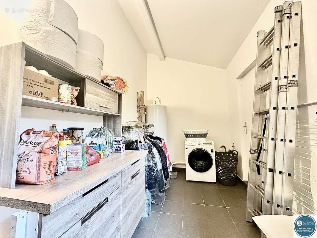 Maison à LE PEAGE-DE-ROUSSILLON