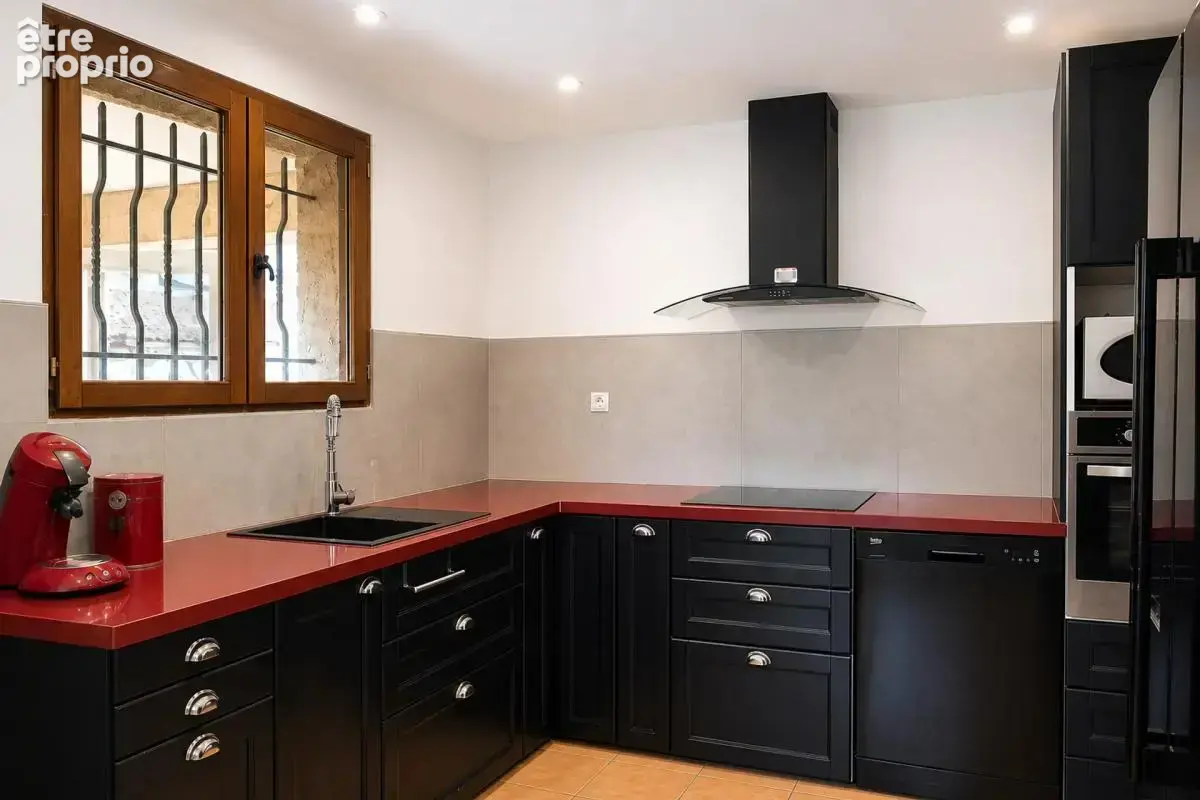 Ensemble immobilier avec appartement indépendant - 210 M² - photo 8