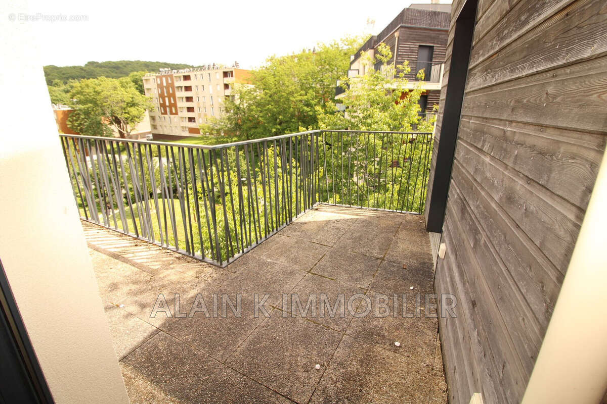 Appartement à CHAVILLE