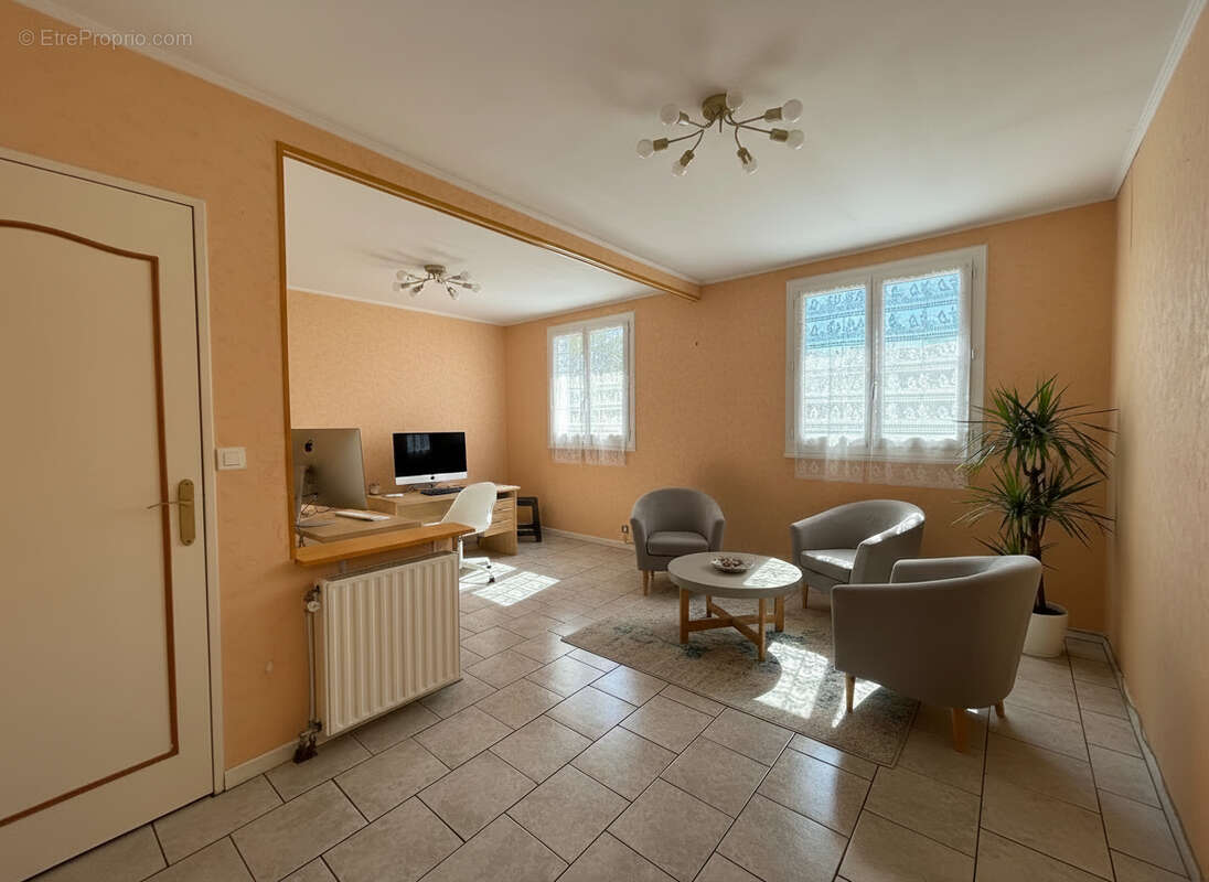 Maison à CHARTRES