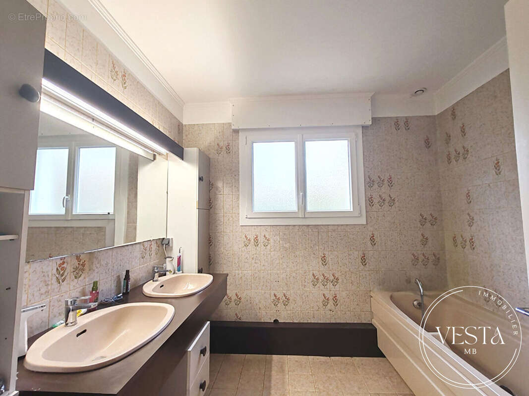 Maison à FONTAINE-LES-DIJON