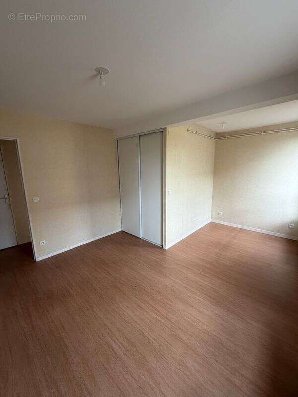 Appartement à LYON-9E