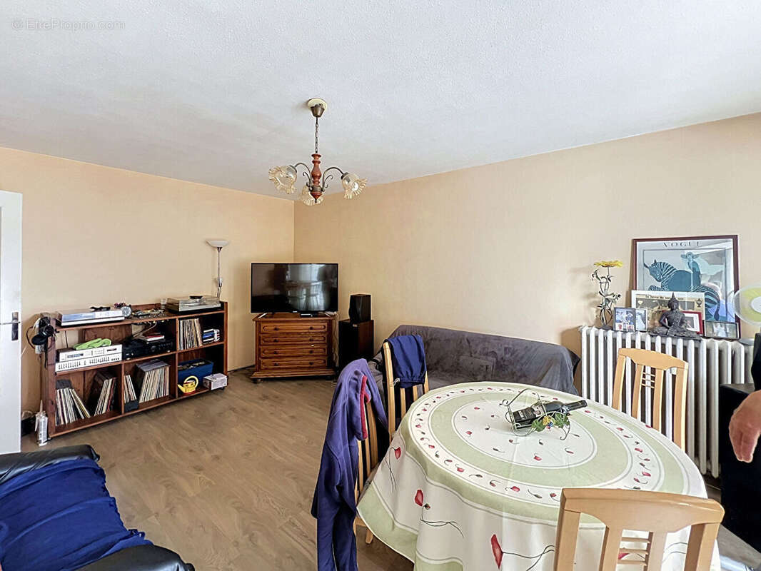 Appartement Metz 2 pièce(s) 44.12 m2 - photo 2
