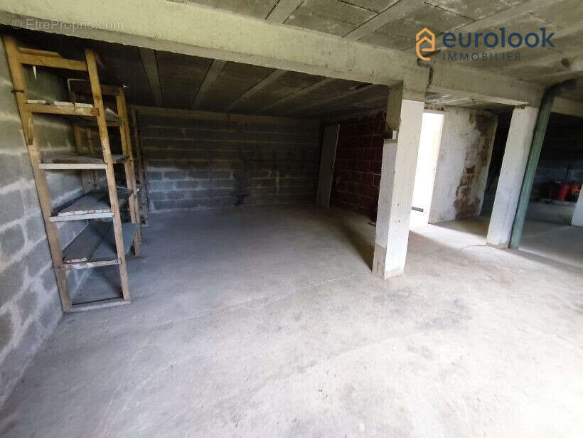 Maison à MALESTROIT