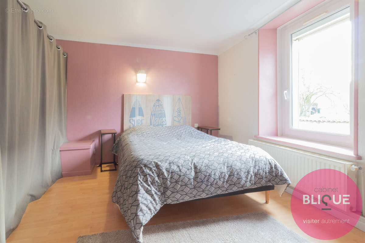 Maison à JALLAUCOURT