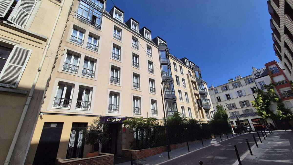 Appartement à PARIS-10E