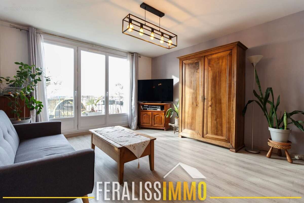 Appartement à PONTOISE