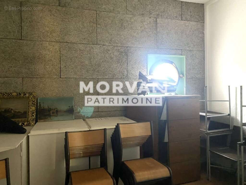 Maison du bazois - batiment sur 2 niveaux 294 m2 - parking et terrain 4017 m2 - photo 18
