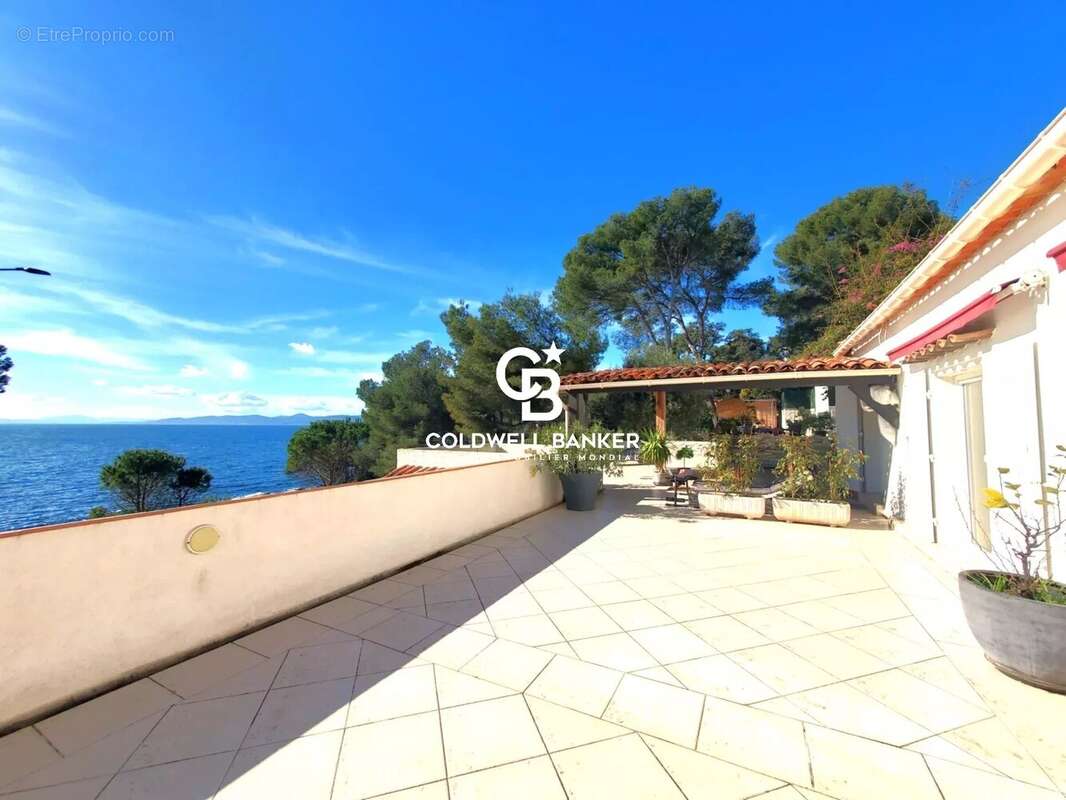 Maison à SAINT-RAPHAEL