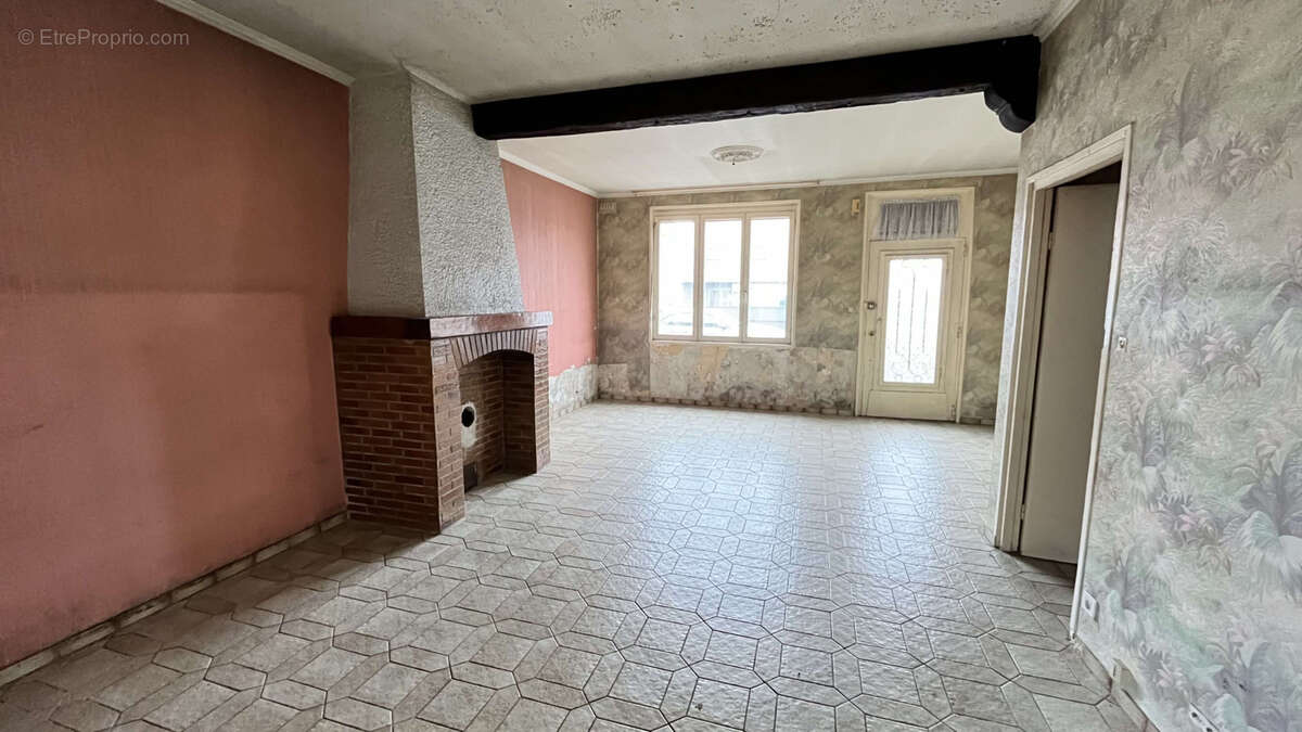 Appartement à VERMELLES