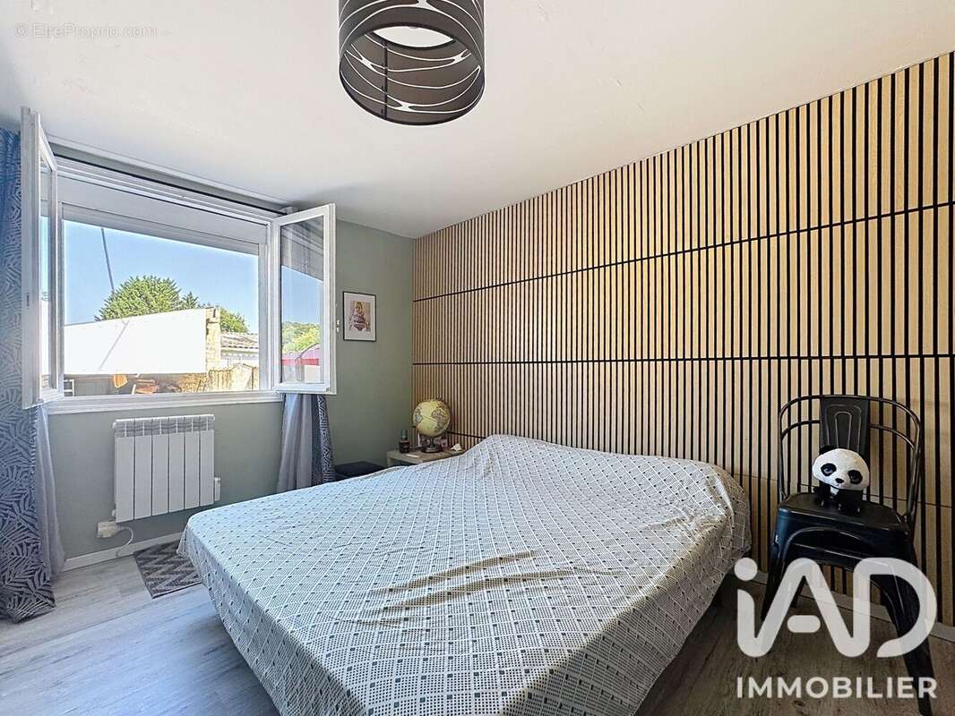 Maison 94 m² à Angouleme  - photo 7