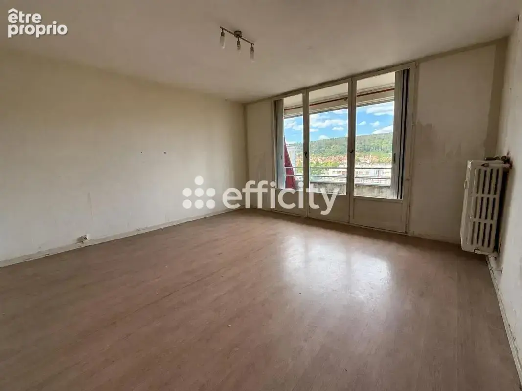 Appartement à CHENOVE