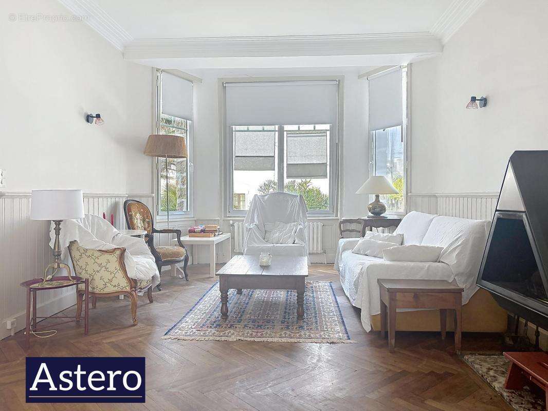 Maison à PORT-LOUIS