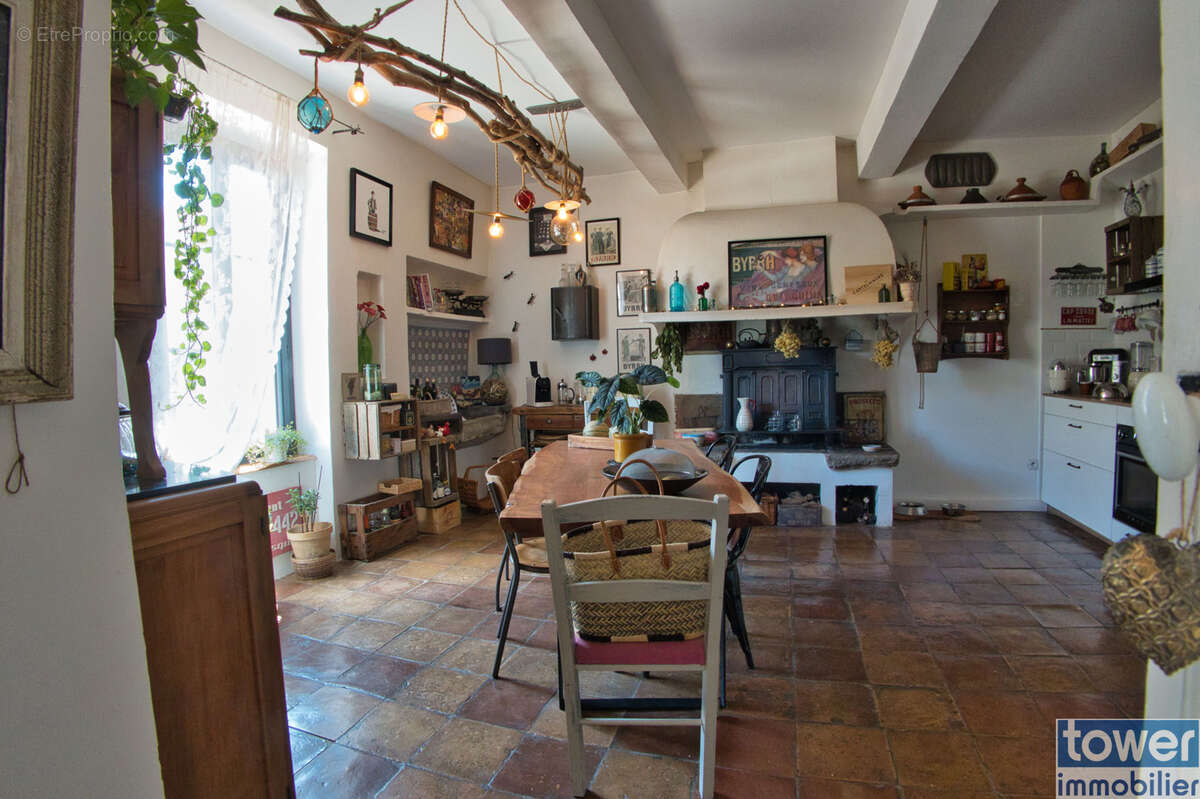 Maison à TOUROUZELLE