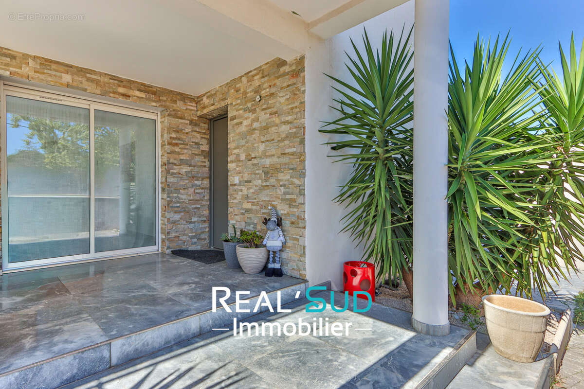 Maison à MARSEILLE-9E