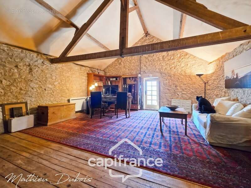 Maison à SAUSSIGNAC