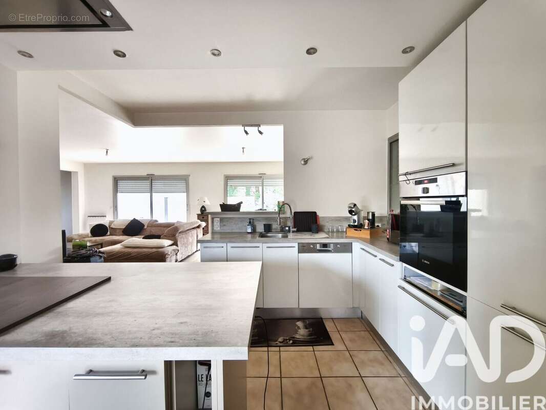 Photo 6 - Maison à VERNEUIL-SUR-VIENNE