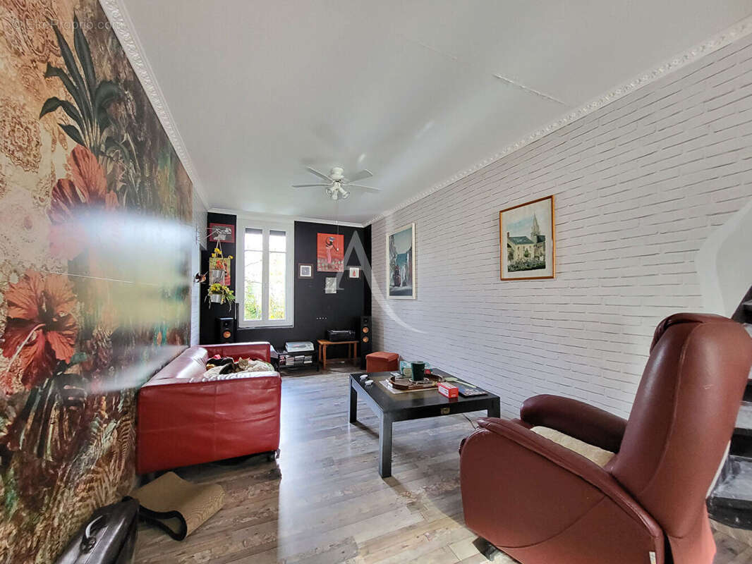 Maison à MARSAC-SUR-DON